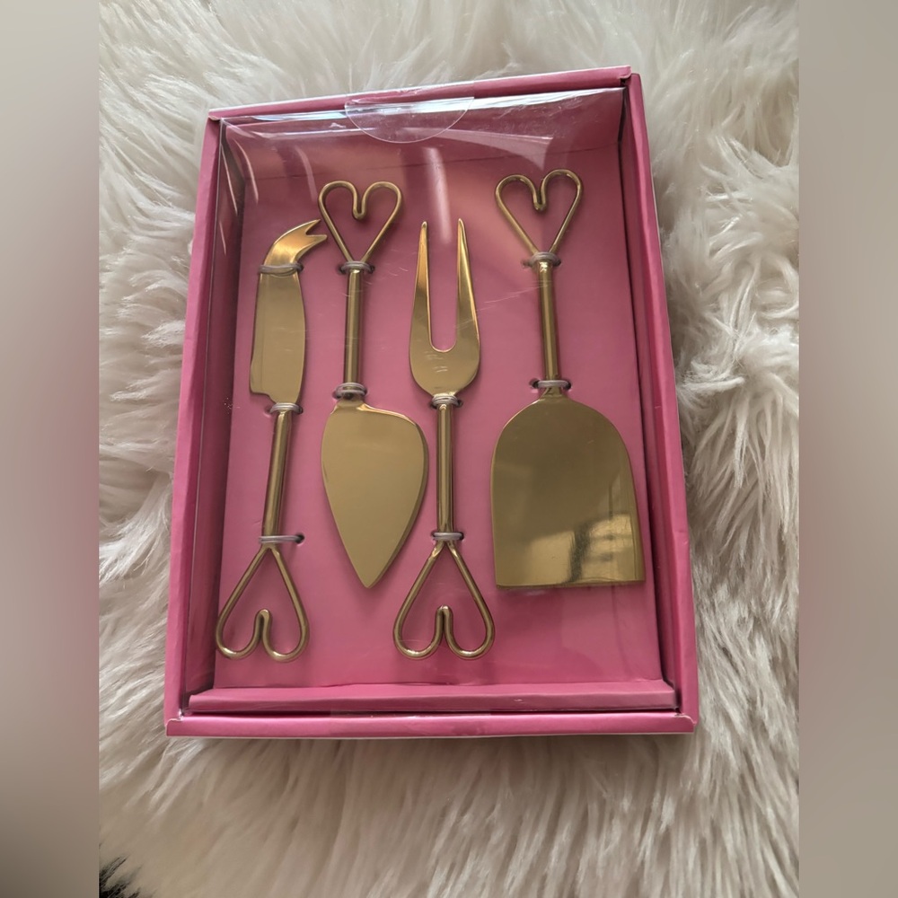 Heart Handle Gold Cheese Knife Set